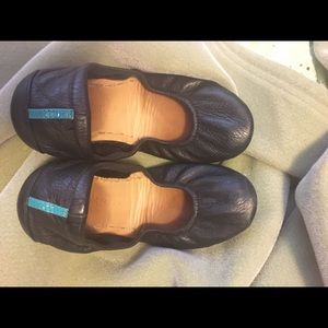 Tieks size 6
